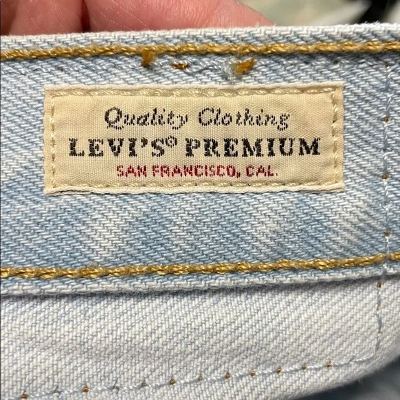 Levi's 501 Skinny Premium Light Wash Button Fly Straight Leg Distressed Denim 28 - Picture 10 of 13